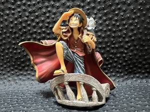 ☆美品☆サイズ13cm ONE PIECE フィギュア ルフィ ワンピース