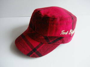 TMT　ウール 100%　ワークキャップ　フリーサイズ　赤　チェック柄　刺繍英文字　帽子　wool100%　1999年　ティーエムティー