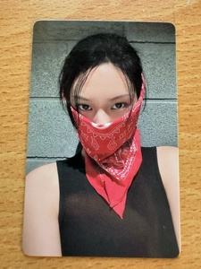 BABYMONSTER（ベイビーモンスター）　チキータ　　1st FULL ALBUM 『 DRIP 』 BANDANA Ver.　封入BANDANA SELFIE PHOTOCARDS