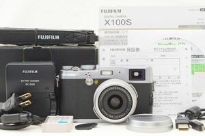 ☆良品☆ FUJIFILM フジフィルム X100S 元箱 付属品 Shot数 僅か 3100枚前後！ ♯24082605