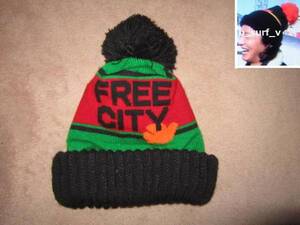 超レア！正規品！ FREE CITY フリーシティ ボンボンニット帽 緑/黒 フリーシティー ニットキャップ 帽子 FREECITY