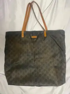 GUCCI ショルダーバッグ GG柄　グッチ　トートバッグ