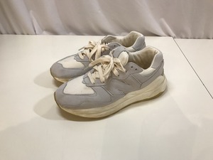 ニューバランス new balance 【並品】レディーススニーカー W5740UND