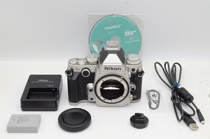 【適格請求書発行】良品 Nikon ニコン Df ボディ デジタル一眼レフカメラ シルバー【アルプスカメラ】240903f