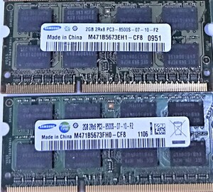 【中古パーツ】PC3 ノートパソコン用 DDR3 メモリ SAMAUNG 2GB-2RX8 PC3-8500S-7-10-F2 2GBx2枚 計4GB (在庫10枚)送料無料■N(114)