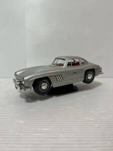 ブラーゴ 1/18 ベンツ 300SL 中古品 ミニカー ブラーゴ ベンツ 300SL