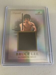 BRUCE LEE ブルース・リー 2024 KEEPSAKE Patch Relic Silver 衣装 50th ANNIVERSARY シングルメモラビリアカード レリック 死亡遊戯