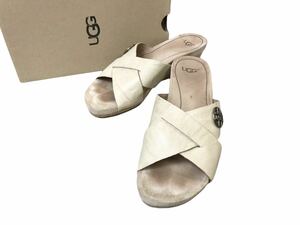 (D) UGG アグ W LYRA サンダル 23.5cm ベージュ系 (ma)