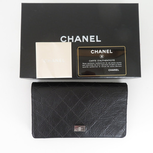 質イコー［シャネル］CHANEL パリボンベイ マトラッセ ステッチ 二つ折り長財布(フランス製) A69046 16番台 黒 美品