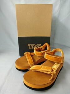 TEVA　テバ　サンダル　２４.０ｃｍ　フラットホーム　ユニバーサル　ベルベット　アンバー　底の厚さ４.５ｃｍ　S/N1017443　箱付き