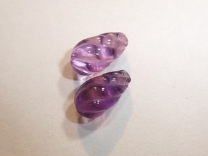 レア☆高品質アメジストamethystツイスト 4.1ct 片穴宝飾用 特注シェイプルース　6　カラーストーン半貴石☆天然石色々まとめて同梱可能