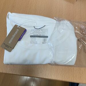 パタゴニア　キャプリーンクールデイリーTシャッツ半袖XL白未使用