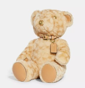 日本完売ベア♪US限定　直営モデル　COACH Bear Collectible In Signature Shearling 　直営店から本物をお届け！かわいいー！