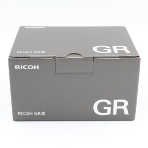 ★新品級★ RICOH リコー GR III