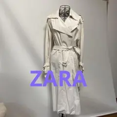 美品　ZARA ホワイトトレンチコートベルト付き