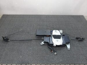 中古 ホンダ ステップワゴン RF3 パワースライドモーター スライドドア 左用 (棚7568-D208)