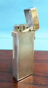 【動作未確認】 dunhill ガスライター「BRIT.726982」 ダンヒル シルバー 喫煙具 八王子引き取りOK241274