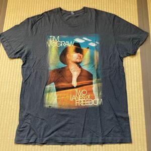 ティム マグロウ Tシャツ Tim McGraw ツアーTシャツ TWO LANES OF FREEDOM 2013 TOUR オフィシャルTシャツ