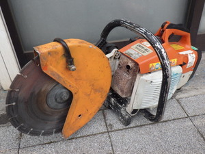 中古 スチール STIHL エンジンコンクリートカッター TS400 新でん