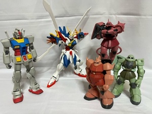 ガンダムのフィギュアセット　バンダイ