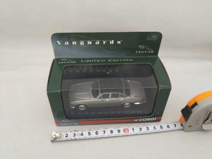 CORGI Vanguards DAIMLER SOVEREIGN SERIES 1 LIGHT SILVER