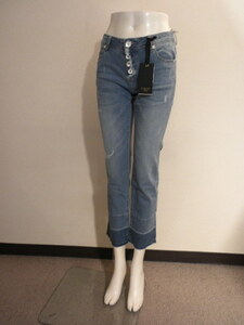 特価！新品☆彡ITALY『GAUDI JEANS』◇お勧め！ガウディ・ジーンズ◇ロゴボタン！可愛い”ストレートクロップドデニム！25インチ