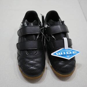 アンブロ（UMBRO）（キッズ）インドアトレーニングシューズ ジュニア ACR シーティー BL JR WIDE IN UU4QJB06BW サイズ 17cm