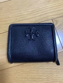 Tory Burch 二つ折り財布 黒 レザー