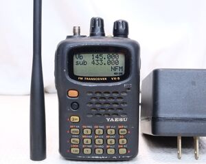 YAESU　VX-5　50／144／430　5W　トリプルバンド　受信バンド拡張済み