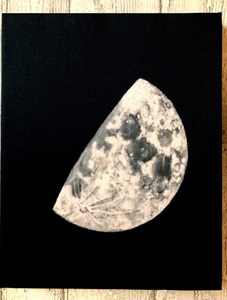 星月猫★アート「半月」絵画　F3 複製画　木製パネル貼り27.3cmｘ22cm　厚み２㎝　「004」