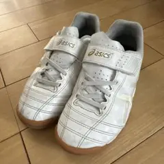 asics フットサルシューズ　20.5