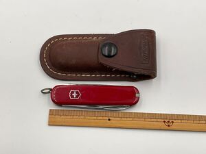 中古品 VICTORINOX ビクトリノックス 多機能マルチツール レザーナイフケース アウトドア スイス レッド 赤 army knife military knife