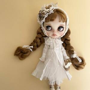 ＊Blythe outfit＊ ブライスサイズのお洋服と布花アクセサリーなどの1１点セット