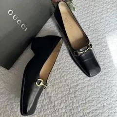 美品✨GUCCI グッチ ホースビットレザーパンプス ブラックゴールド　24cm