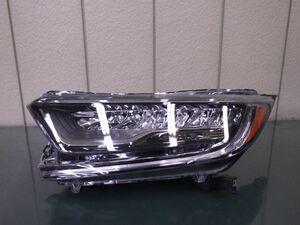 2036442 CR-V RW1 RW2/CR-Vハイブリッド RT5 RT6 前期(初期型) 左ライト LED STANLEY W4744 J0 CRV