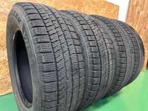 送料無料【バリ山】195/65R15 91Q BRIDGESTONE BLIZZAK VRX2 スタッドレス 22年製造 4本セット ノア ヴォクシー プリウス等