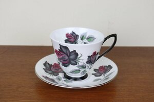 ロイヤルアルバート　マスカレード　デュオ　カップ＆ソーサー　イギリス　ROYAL ALBERT　黒　バラ　ヴィンテージ　食器　L55-1