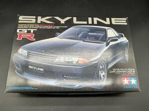 ニッサン スカイライン R32 GT-R （1/24スケール スポーツカー No.90 24090）未組立