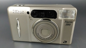 □Nikon ニコン nuvis300 デジタル デジタルカメラ 撮影 趣味 小物 □180