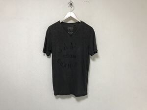 本物ゲスGUESSコットンキーネックプリント半袖Tシャツメンズアメカジサーフミリタリービジネススーツグレー柄XSインド製