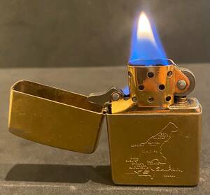 【No.90】ZIPPO ジッポ－ (J Zippo XI) オイルライタ－ ゴ－ルド SAIPAN.M.I. ビンテージ 着火確認済み 現状品