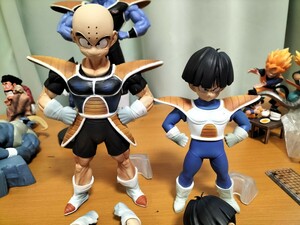 ドラゴンボールフィギュア　ナメック星編　戦闘服　クリリン　孫悟飯　