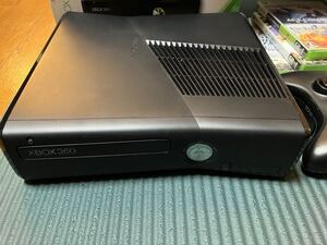 XBOX360 4GB 本体 ソフト 3本 マイクロソフト