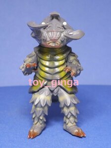 即決ウルトラ怪獣シリーズ アントラー 新造形版 中古品　初代ウルトラマン