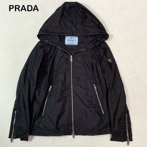 ☆極美品☆ PRADA プラダ　三角ロゴプレート　ナイロンジャケット　レディース　38号　ブラック　黒