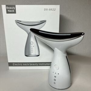 BeautyNeck DS-8822美顔器 フェイシャルネックケア 多機能 自宅用美顔器 フェイシャルネックケアリフト EMS微電流