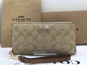 新品未使用　COACH コーチ 長財布　ライトカーキ