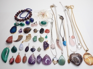 M151　天然石 ストーンアクセサリー 40点セット ネックレス ペンダントトップ Various Colored Stone Pendants 