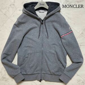 美品/L相当★ MONCLER モンクレール MAGLIA ジップ パーカー スウェット ジャケット フード ブルゾン ワッペン 高級感◎ グレー メンズ