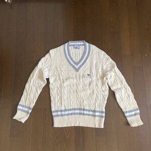 メゾンキツネ Maison Kitsune コットン 生成りチルデンセーター